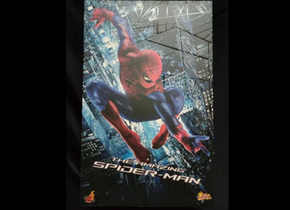 Hot Toys MMS179 THE AMAZING SPIDER-MAN 1/6 Figure