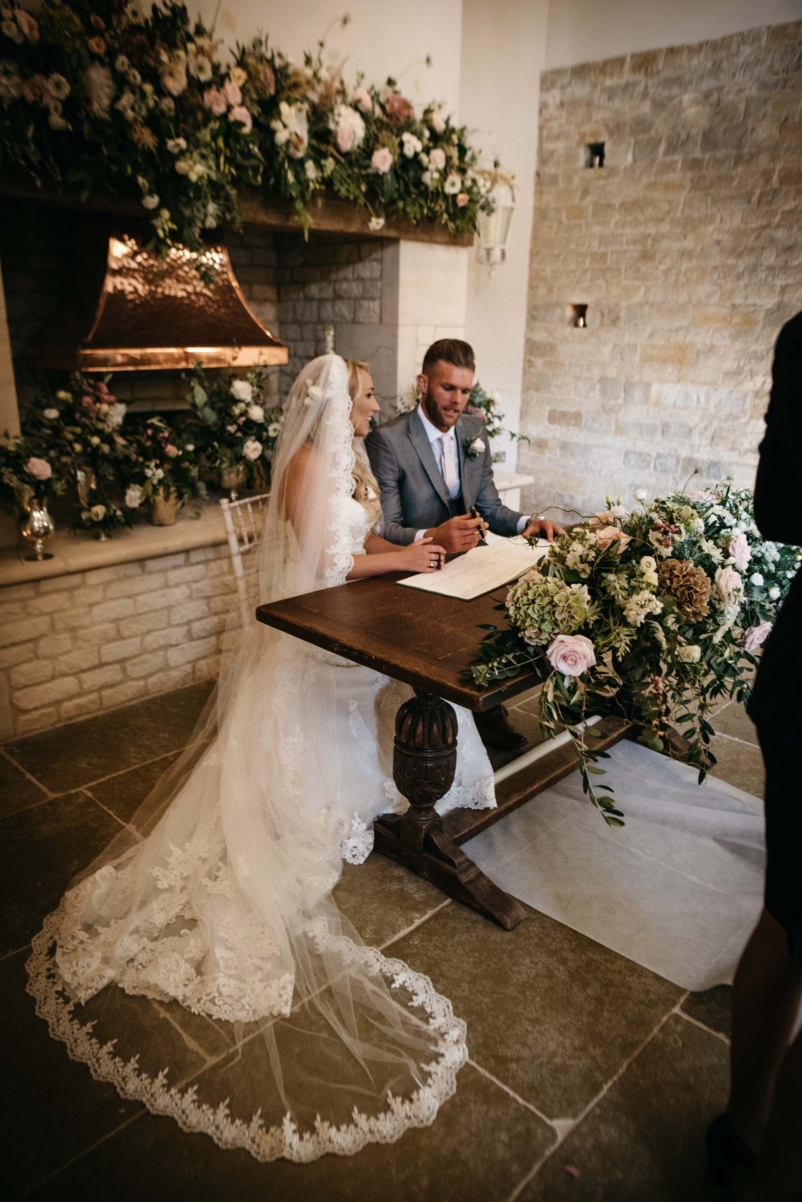 registrar table arrangement