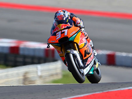 Essais officiels Moto 2, second jour à Portimao. Pedro Acosta a le dernier mot.