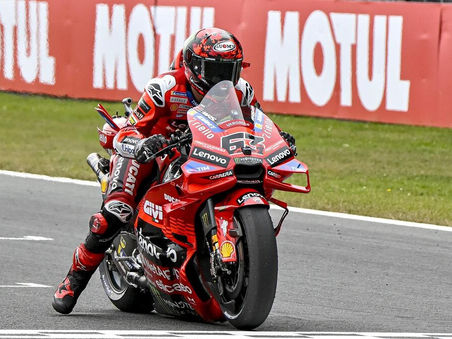 Bagnaia : "pour la première fois, j'étais très compétitif avec des pneus usés".
