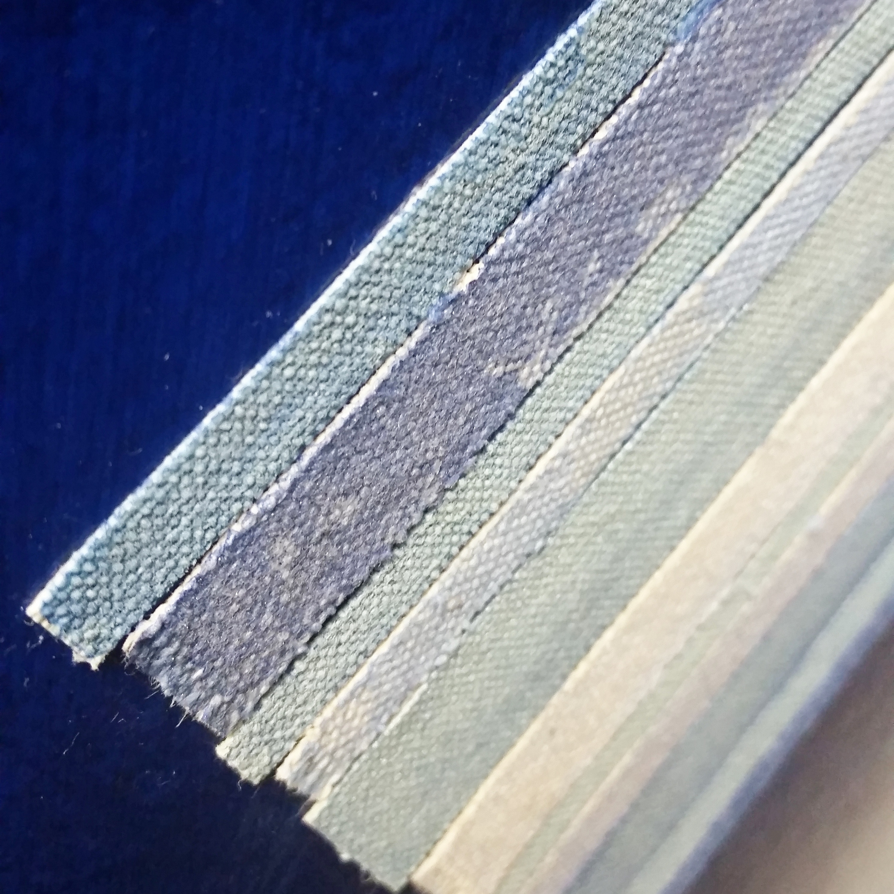 ColourField_Blue_Detail
