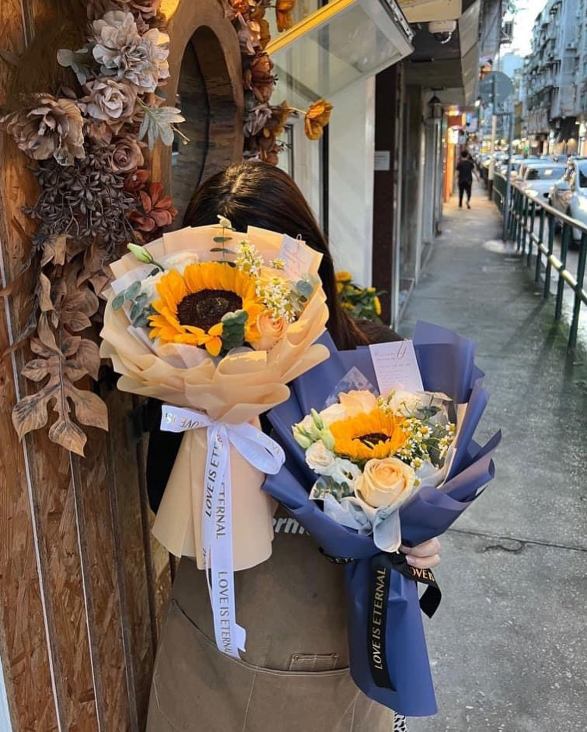 "F12畢業鮮花花束熱賣款"