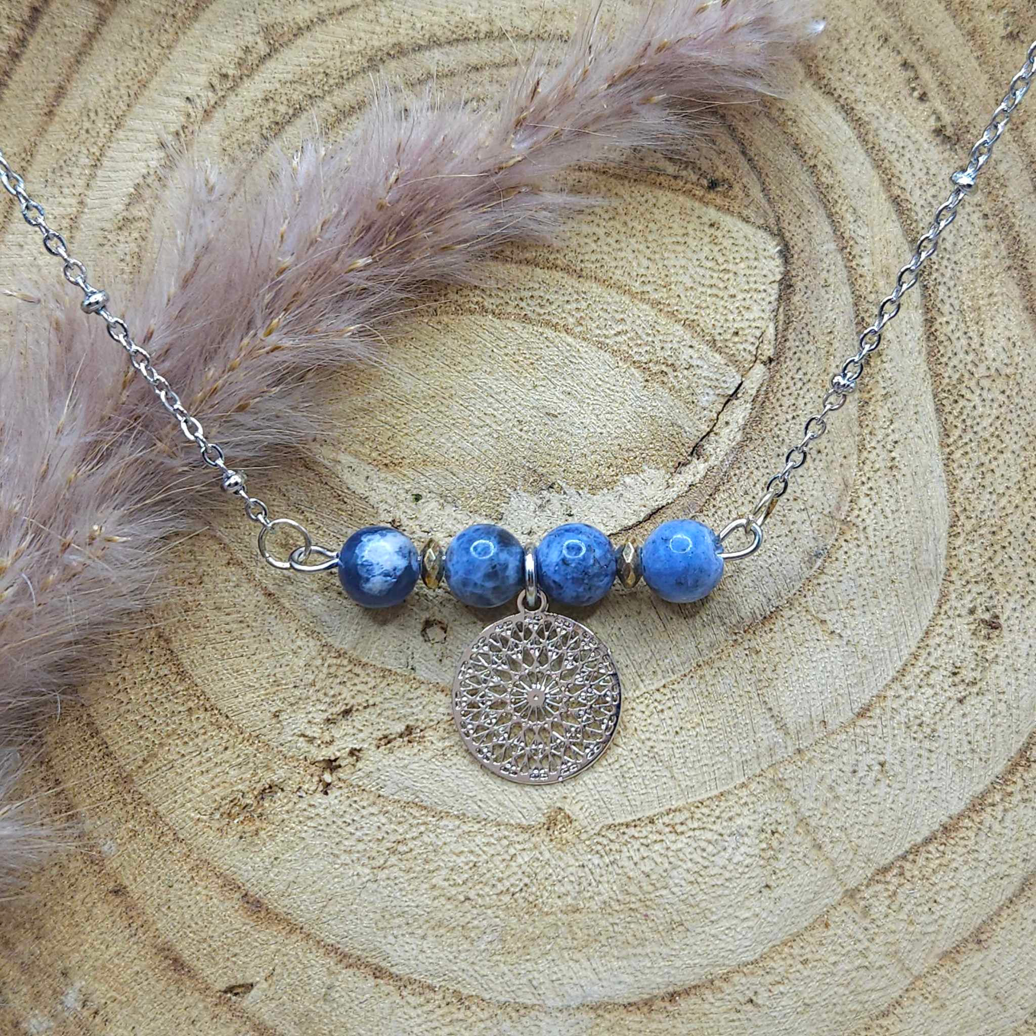 Collier en Sodalite – Élégance, Sérénité & Intuition