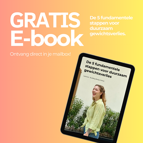 Kopie van Blue and Red Gradient This Year's Last Book Mockup Instagram Post.png