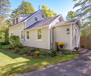325 Rue Main, Hudson | House for Sale | Kevin Owen | Real Estate Broker