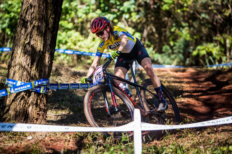 Daniela Campuzano em ação em Araxá / Fábio Piva - Pivaphoto.com