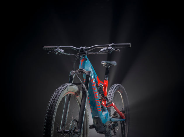 Specialized apresenta a renovada Turbo Levo