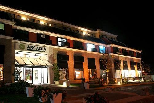 Fachada da pousada Arcádia de Itaipava / Divulgação