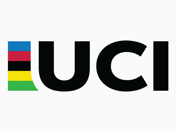 UCI apoia federação afegã de ciclismo e ajuda na retirada de 165 refugiados