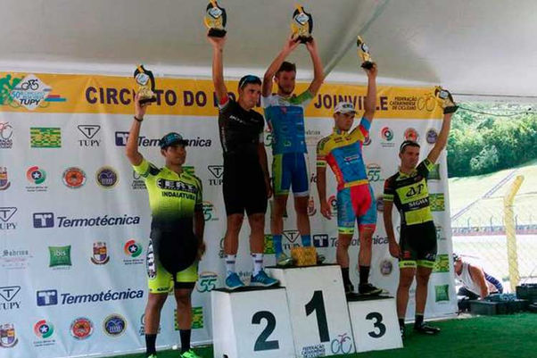 Gideoni Monteiro é top 5 no Circuito Boa Vista Tupy