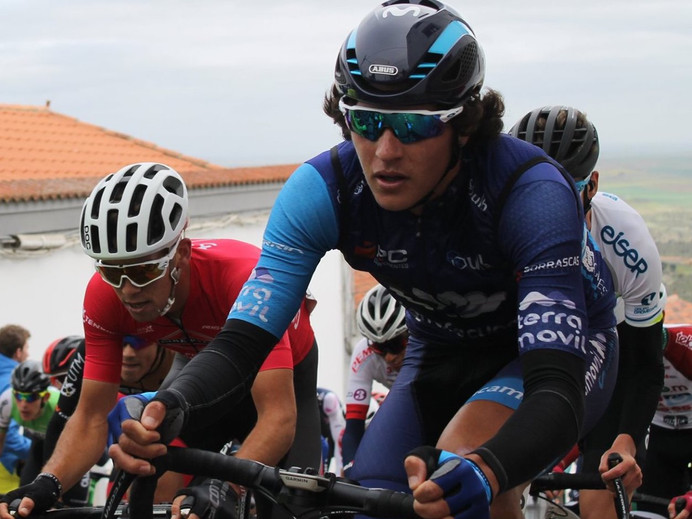 Movistar contrata jovem promessa do ciclismo brasileiro para as próximas 3 temporadas