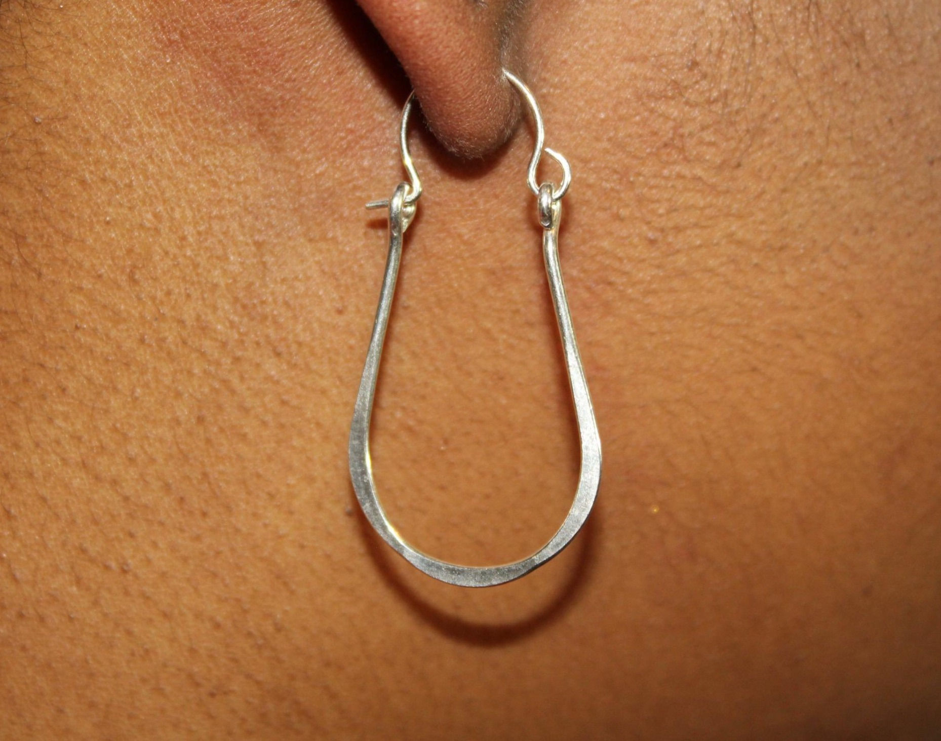 ES8 Sterling Silver 2 inch Long Wire Tear Drop Earrings