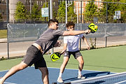 Pickleball courts in Chicago: Reserve now!