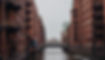 speicherviertel-der-hamburger-bruecke-unter-architekturstadtbild