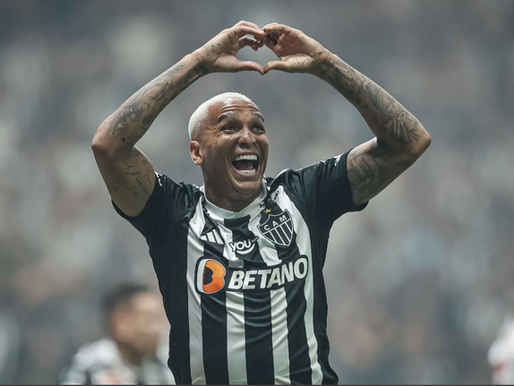 "Hernan: Milito mostrou muita coragem ao escalar Deyverson" "Galo deu um grande passo para final."