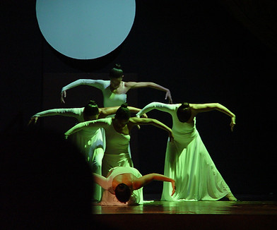 Una coreografia di Terry Iovine in stile Horton-Ailey in scena