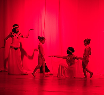 Gli antichi dei dell'Egitto rievocati durante lo spettacolo "Alter Ego - Le verità nascoste"