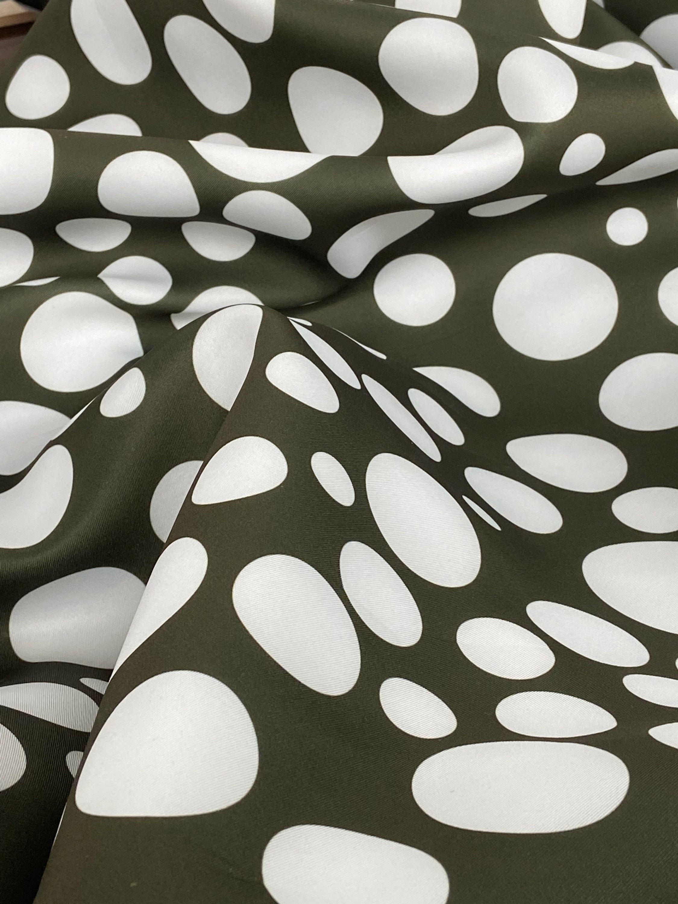 DOTS IN OLIVE NEOPRENE