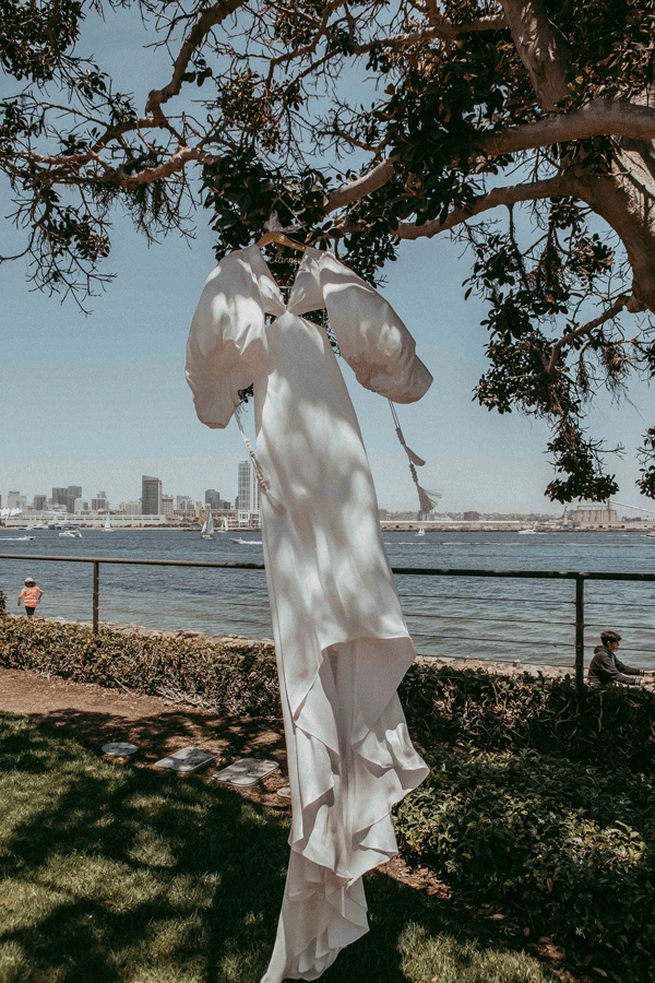 Berlynn Photography, San Diego wedding photographer, san diego wedding photography, coronado island wedding in san diego, moody wedding photography, boho bride, gypsy bride, rue de seine wedding dress, San Diego wedding photography, california elopement photographer, california wedding photographer, wedding gif, animated wedding photo