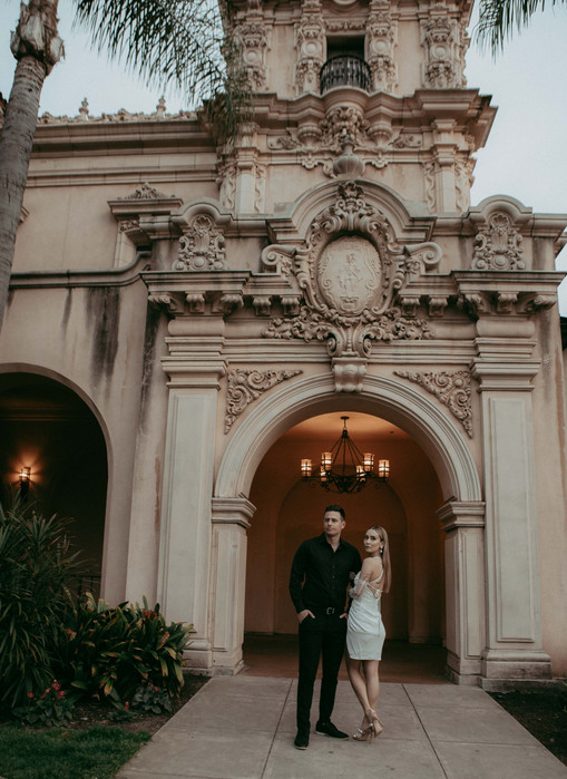 Italian vintage inspired engagement at Balboa Park, San Diego engagement photography, Berlynn Photography, San Diego wedding photographer, san diego elopement photographer, san diego hybrid photographer film & digital, super 8mm vintage movie film, black and white film photography, editorial wedding photographer, california elopement photographer, nostalgic wedding photography, vintage inspired wedding, San Diego engagement, 35mm film, super 8mm vintage film 