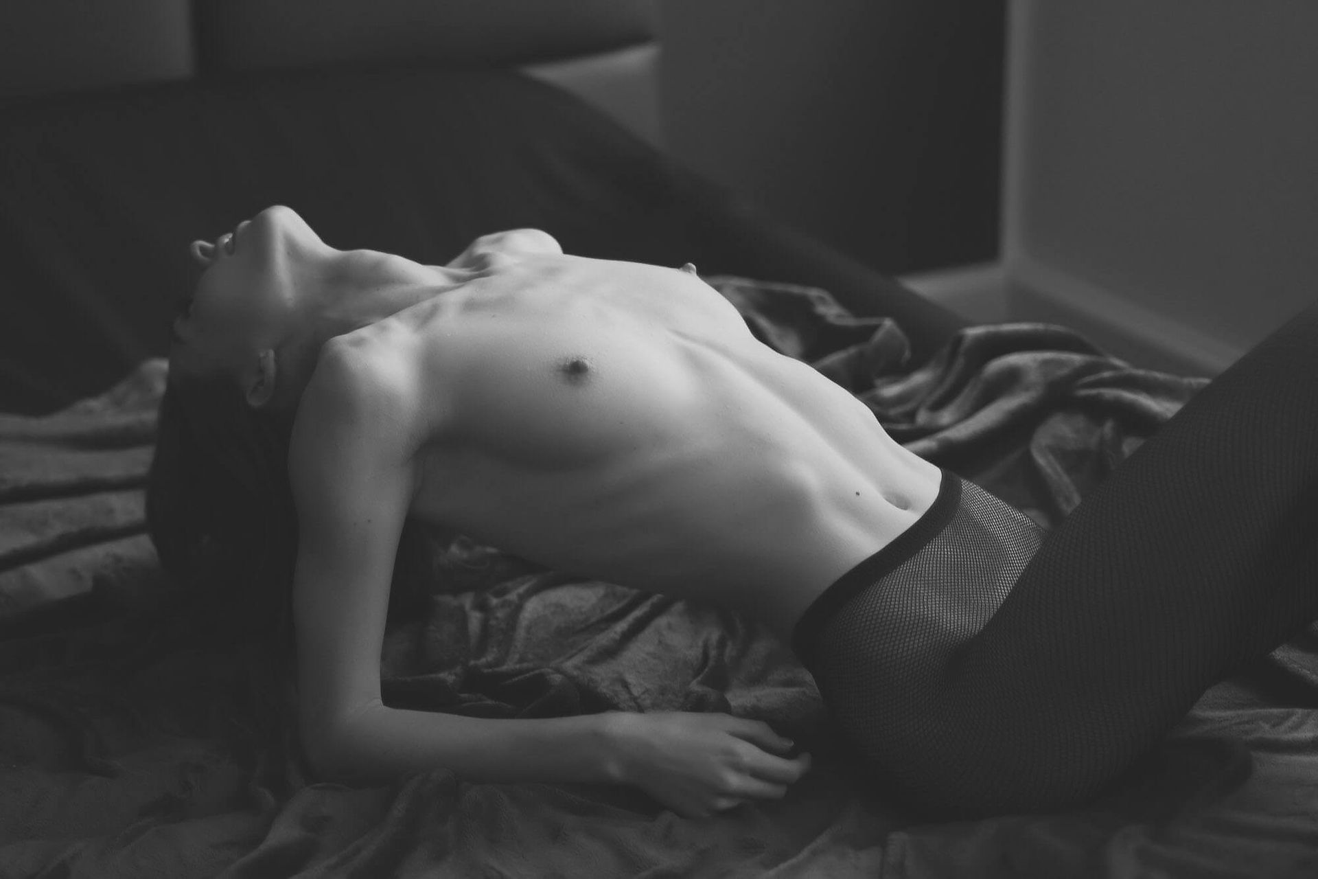 Lass Dich von unserer Boudoir Fotografie verführen und entdecke neue sinnliche Seiten an Dir. Erlebe ein unvergessliches Fotoshooting in Wien.