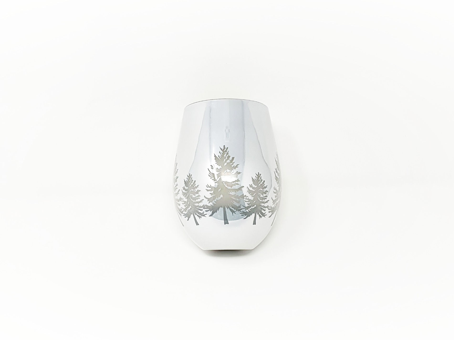 Winterwald Silver Bio Kerze by SPIRIT weihnachtskerze geschenkkerze design kerze schweiz kaufen wiehnachte wald baum