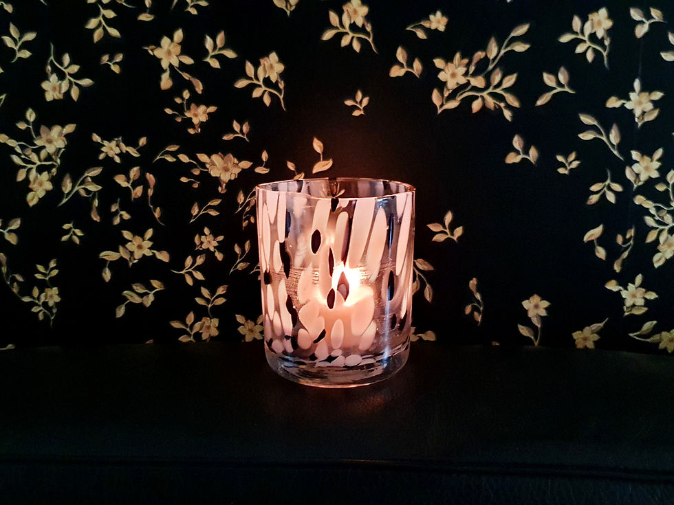 Miniaturbild: Zebra Biokerze by ARTISAN Collection muster kerze kaufen in der schweiz handgemacht dekoration schadstofffrei paraffinfrei