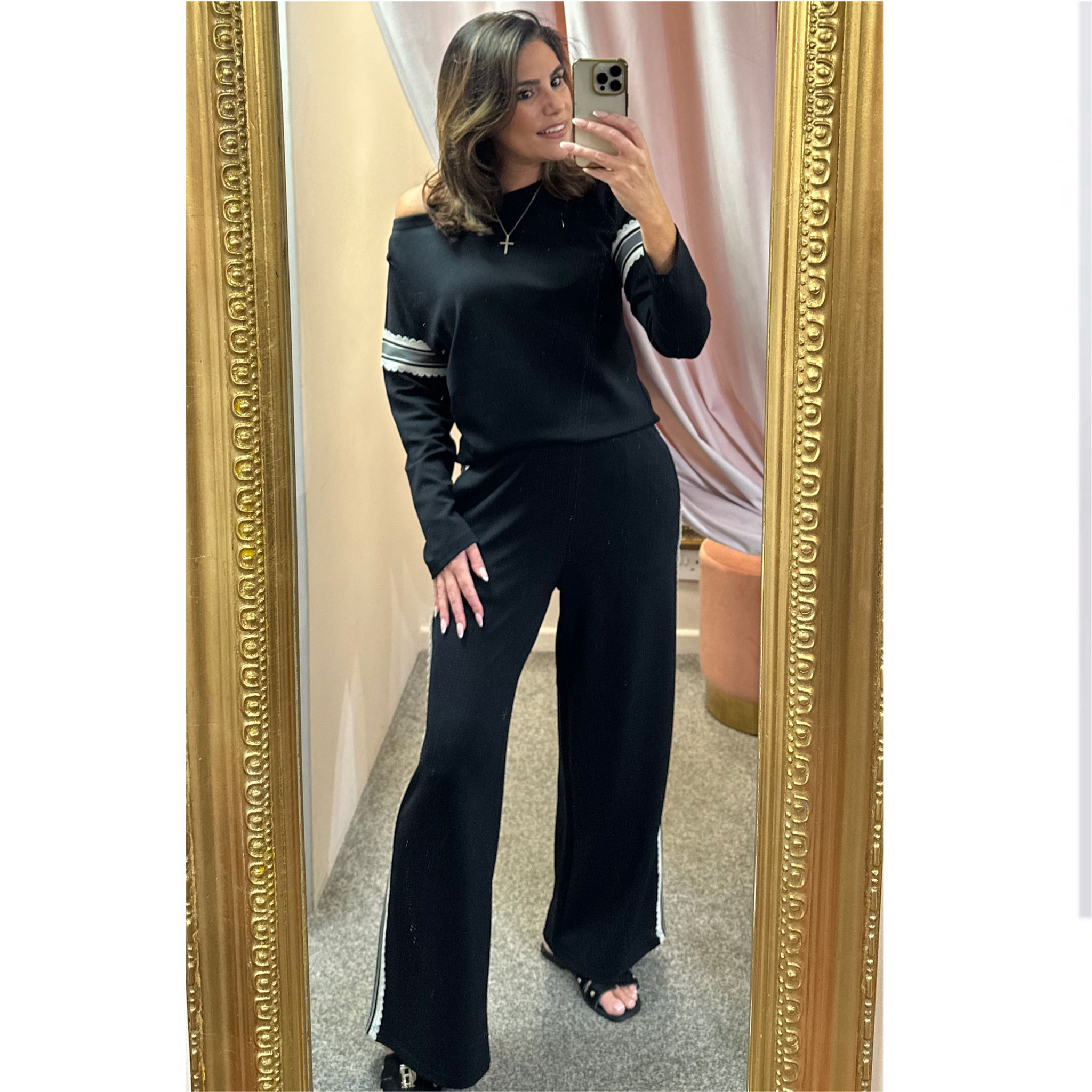 Fracomina Black Tracksuit with Cream detailing