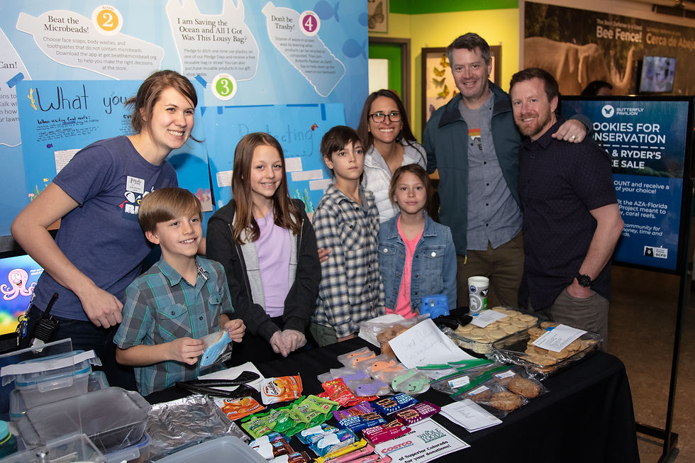 Butterfly Pavilion (Westminster, Colorado) : Future coral conservationists, Neela and Ryder, and their family, team up with the staff of the Butterfly Pavilion to host a "Cookies for Conservation" sale, inspired by the Florida Reef Tract Rescue Project, to raise funds for coral conservation efforts. (credit: Butterfly Pavilion)