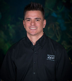 Ramon Villaverde 2400 - Grahm S. Jones, Columbus Zoo and Aquarium -used.jpg