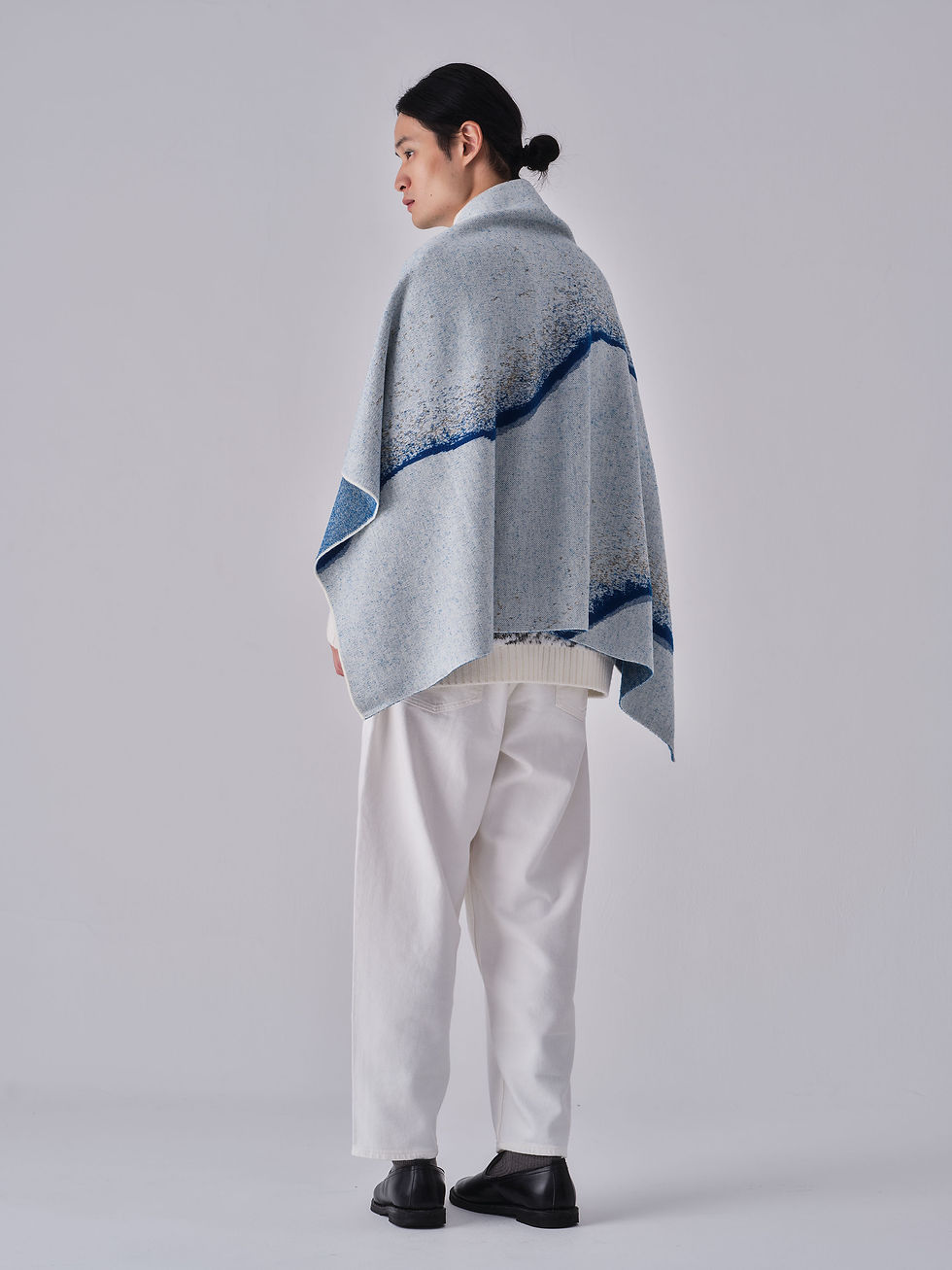 Thumbnail: Mahoroba Jacquard Blanket【7th】