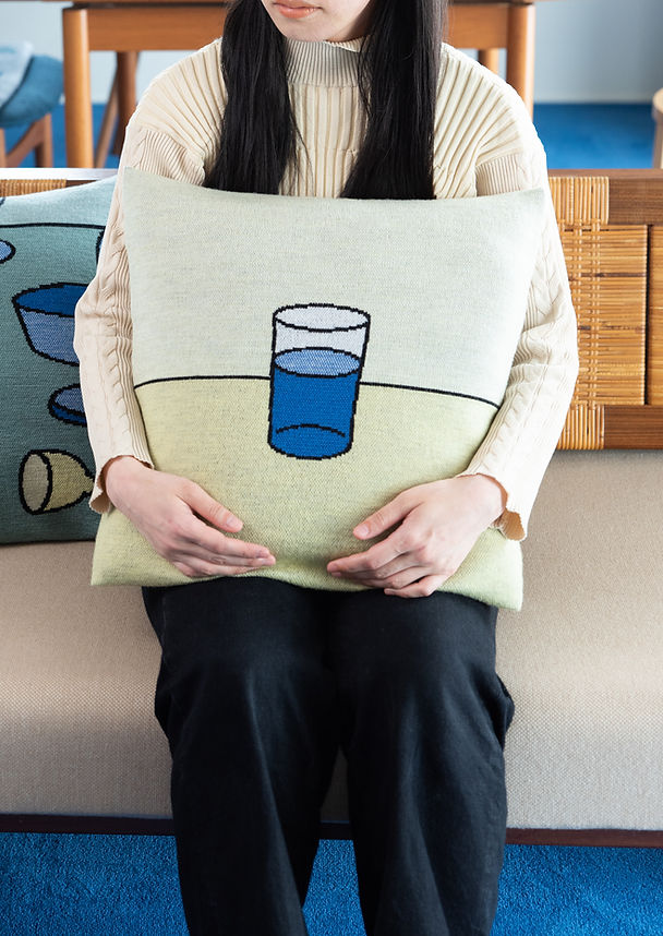 9/7迄大幅値下げ 新品未使用 unpis クッションカバー グラス クッションカバー a glass | tukifune