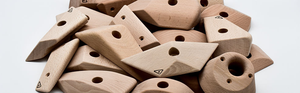 Klettergriffe aus Holz
