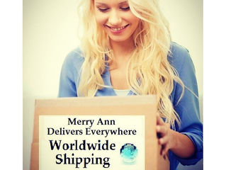 Worldwide shipping in Merry Ann!