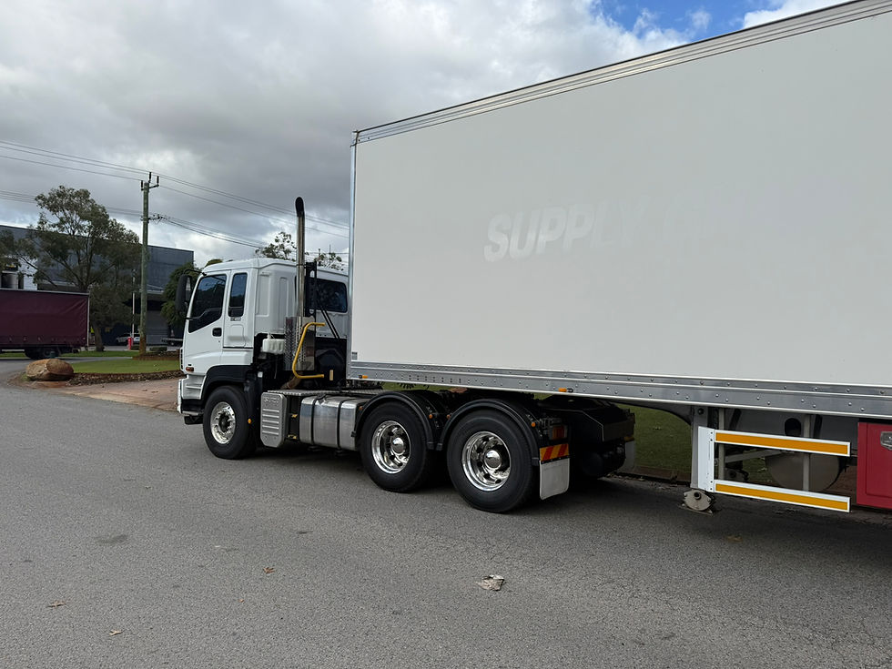 Thumbnail: Isuzu Prime Mover with Maxitrans Trailer
