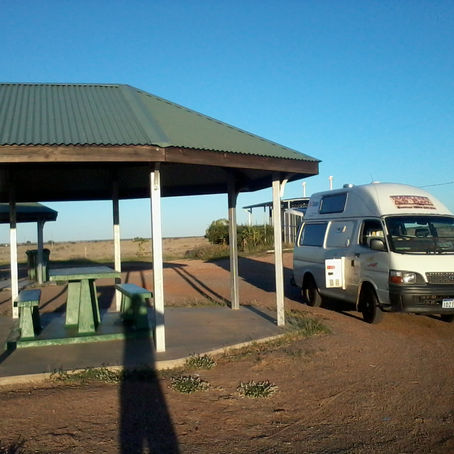 Werken op 200 km van Alice Springs in the middle of nowhere