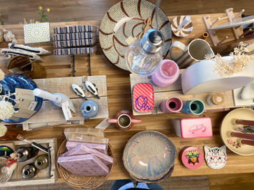 Deko bei GOODS concept store. Vielfältig, bunt, skandinavisch.