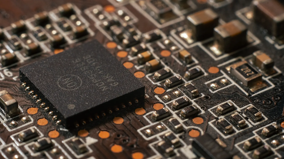 SK hynix wiąże wdrażanie AI z KPI fabryk, gdy agenci docierają do urządzeń chipowych