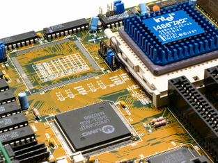 Arm Edge AI Push Links Data Centers to Devices, but Software Must Follow