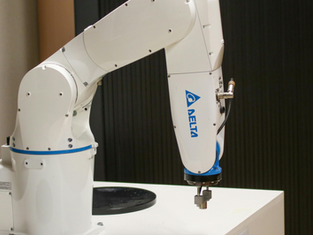 The Future of Robotics: AI Integration in Next-Gen Collaborative Robots (Cobots)