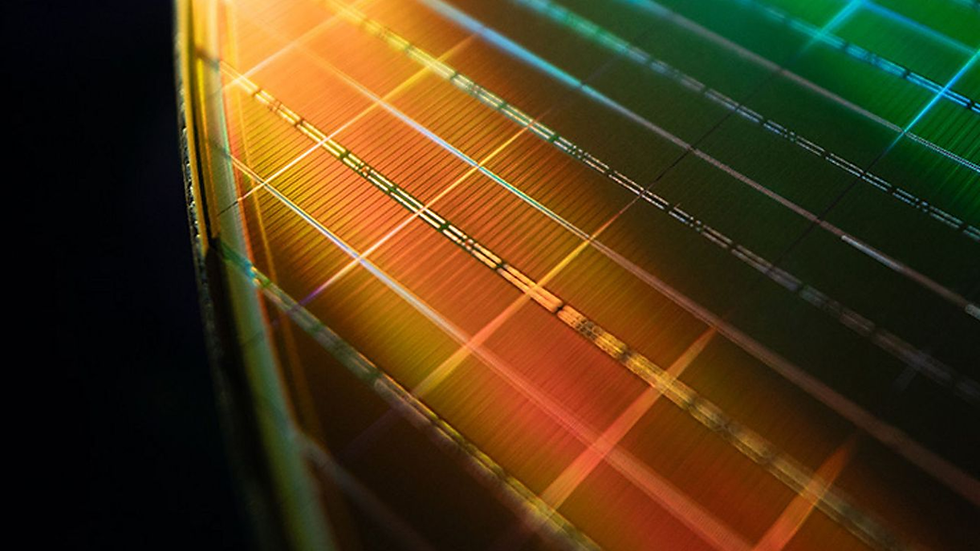 Il divario di spesa tra Apple e Google mostra come gli hyperscaler dell'AI abbiano conquistato il mercato hardware