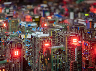 Neuromorphic AI Chips: Mimicking the Brain for Next-Gen Edge Computing
