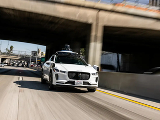 Waymo Restarts Freeway Testing After a Safety Recall