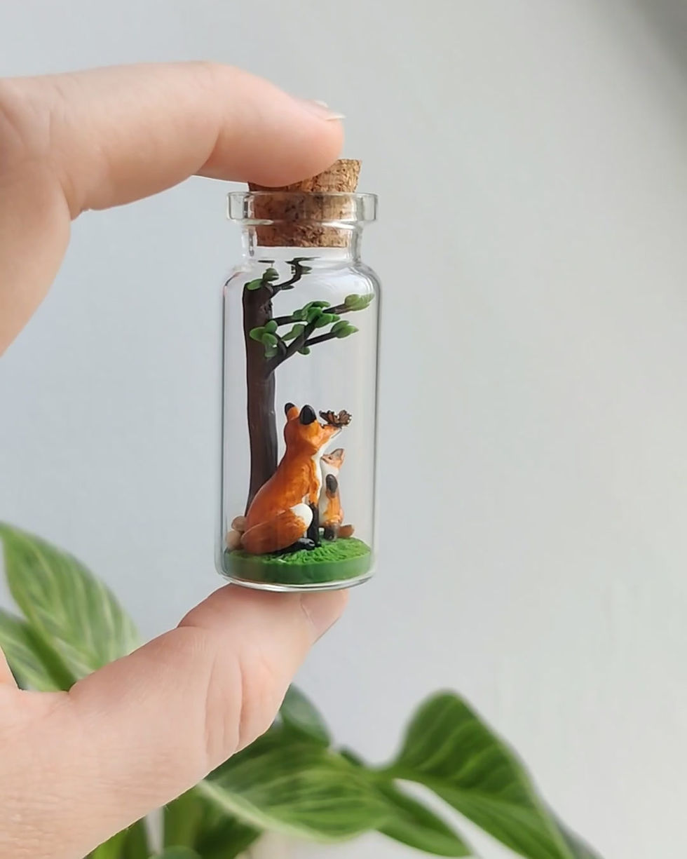 Thumbnail: Fox with cub / Bottle art