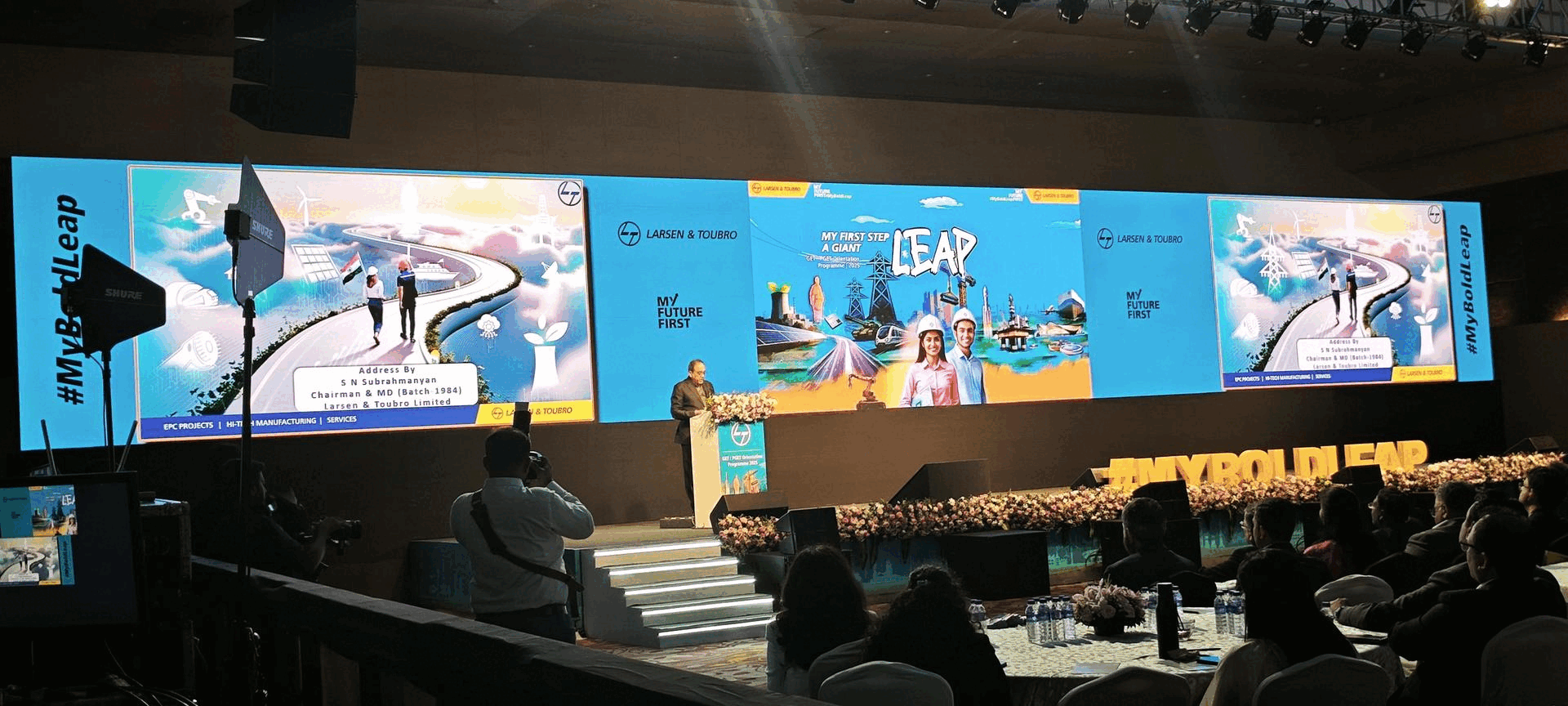 ezgif.com-animated-gif-maker (7).gif