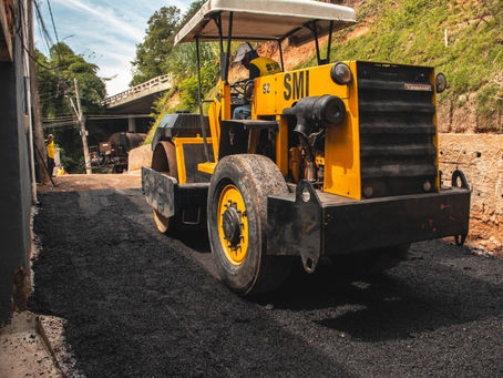 Novo asfalto no bairro Água Limpa beneficia mais de 50 famílias em Volta Redonda