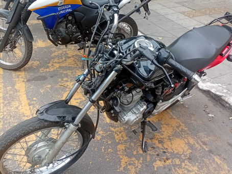 Moto irregular com condutor sem CNH é apreendida pela GMVR no Retiro