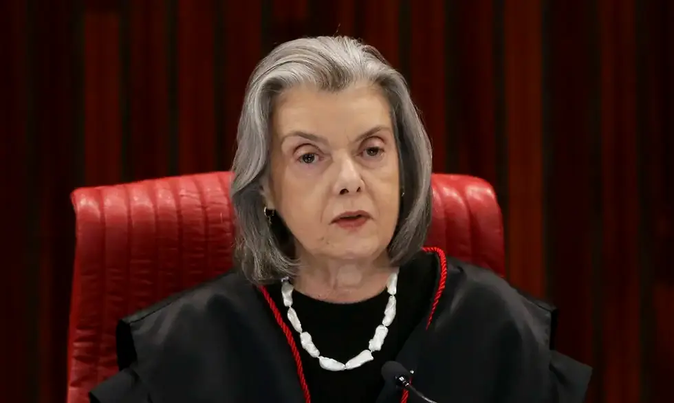TSE decide que próxima lista tríplice do TRE-RJ deve ter três mulheres