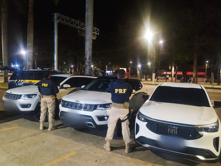 Família unida… até no crime: trio é preso com carros clonados