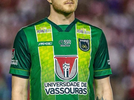 Voltaço acerta pré-contrato de um ano e meio com o goleiro Jean Drosny a partir de maio de 2024